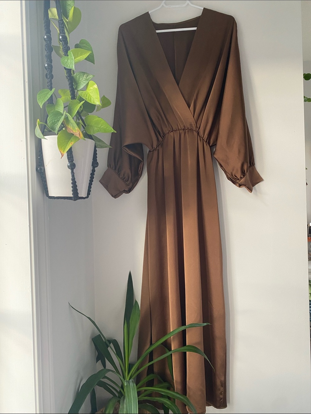 Brown V-Neck Long Sleeve Maxi Dress — Classic Draped Silhouette